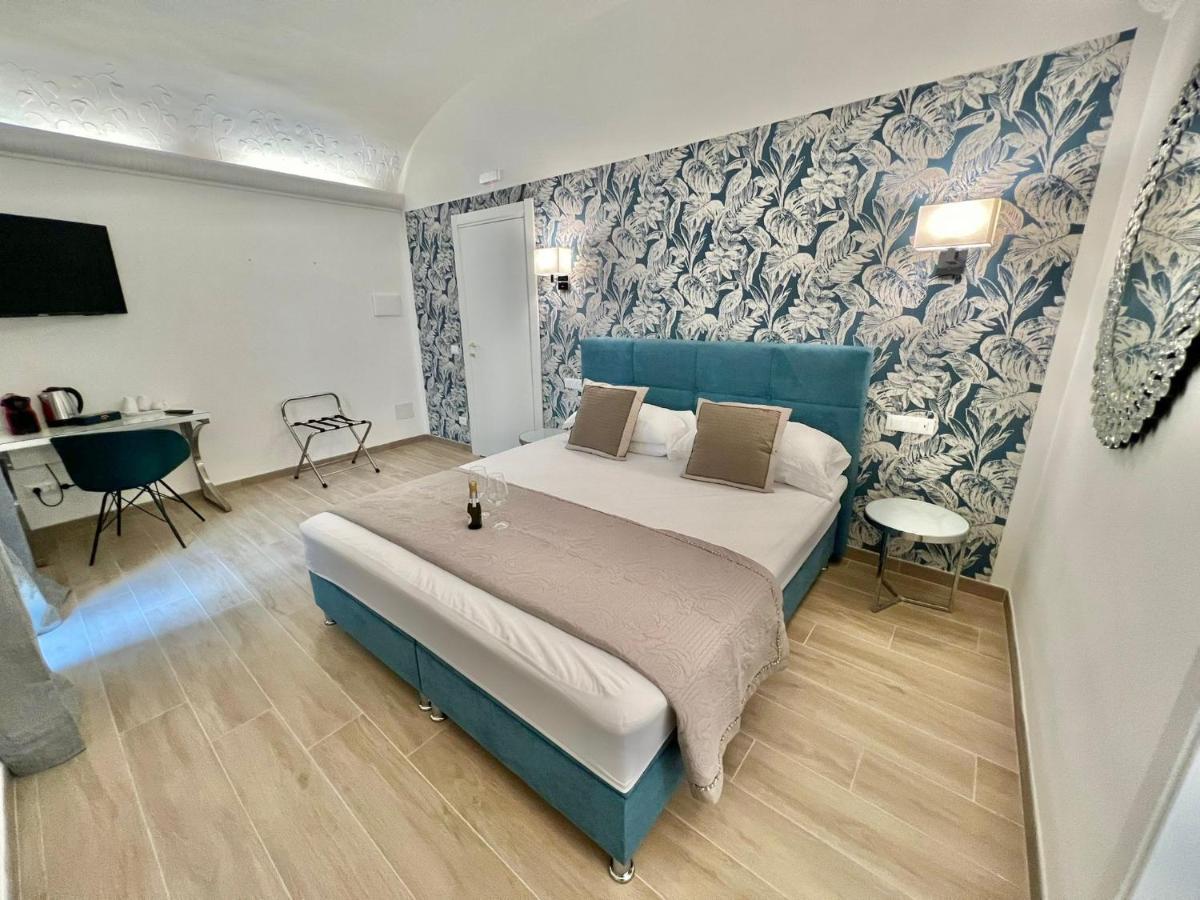 Hotel Relais Vaticano - Metro Station Ottaviano Rom
